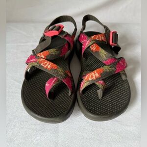 Chaco Womens Floral Flower Rose Florist Classic Z2 Sandals